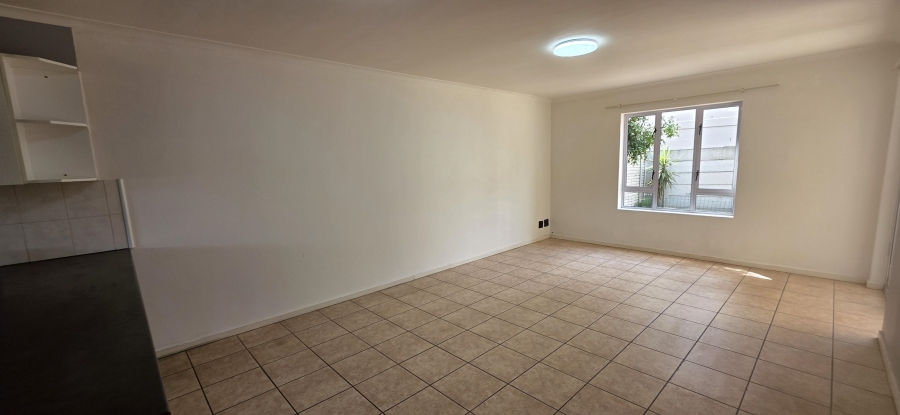 To Let 2 Bedroom Property for Rent in Royal Ascot Western Cape